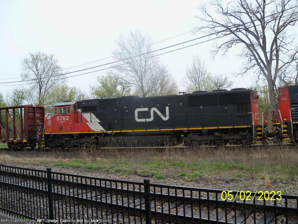 CN 5762